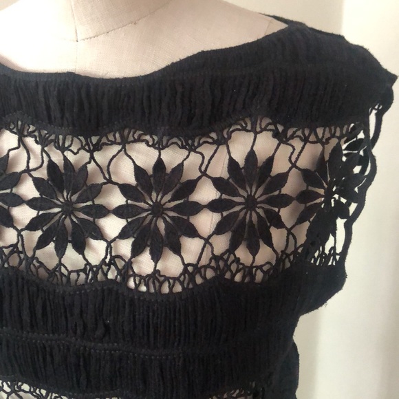 Alice and Olivia crochet sleeveless top sz XS - Picture 4 of 8
